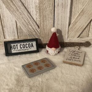 Target BP 2022 Christmas 4ct Hot Cocoa Tiered Tray Props